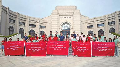 馬克思主義新聞觀現場教學暑期夏令營開營
